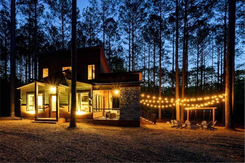Holiday home Brand New Luxury 2 Bedroom With Loft And Sleeps 10 Broken Bow